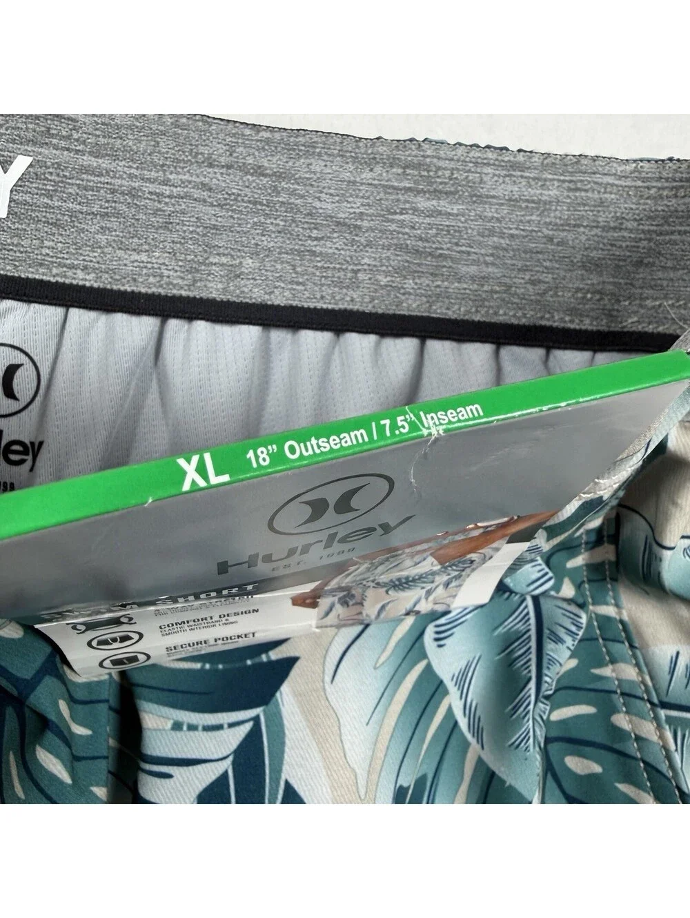 HURLEY Swim Trunks Surfer Board Shorts XL Palm Leaves Tree 8” Inseam NWT